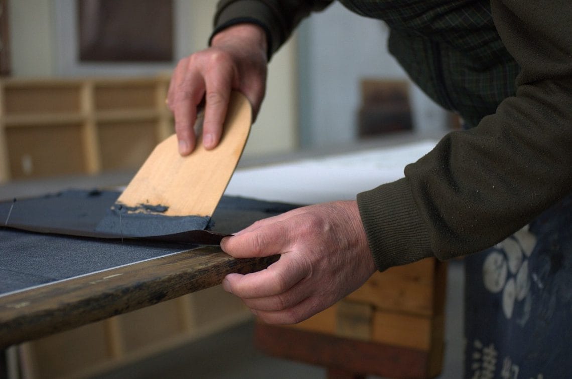 découvrez l'artisanat sous toutes ses formes, où la passion rencontre la précision. explorez des techniques traditionnelles et modernes, et admirez le savoir-faire unique des artisans qui donnent vie à des créations exceptionnelles. plongez dans un monde où chaque pièce raconte une histoire et où l'excellence se manifeste à travers des matériaux choisis avec soin.