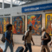 découvrez l'exposition captivante de l'artiste joël nankin à l'aéroport guadeloupe maryse condé, où son œuvre unique et inspirante met en lumière la culture locale et invite les voyageurs à une immersion artistique inédite.
